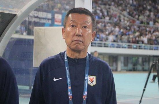 啄木鸟 空姐