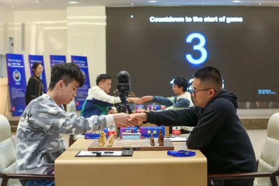 国产精品久久久久三级