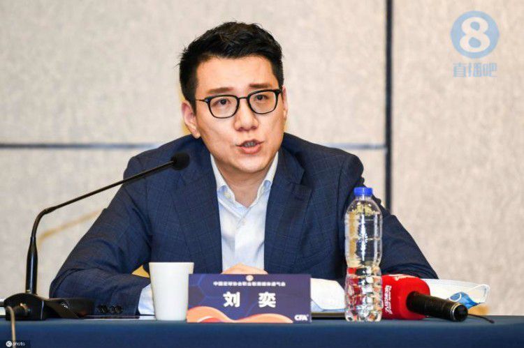 摩登龙争虎斗